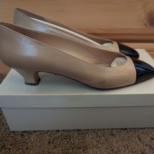 RENE MANCINI Paris Beige Pump Heels Shoes